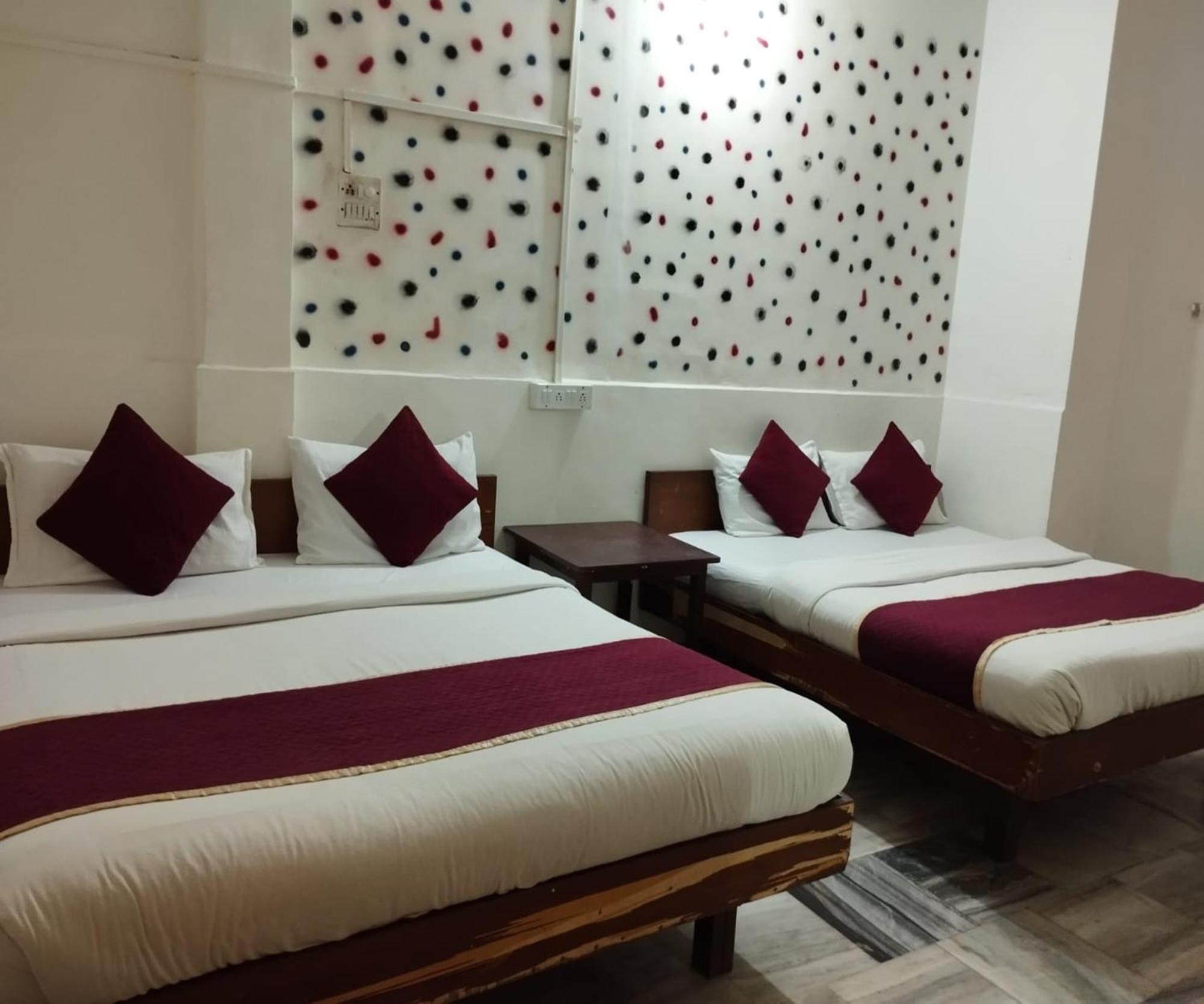 Hotel Air View Near Airport Mumbai Bagian luar foto