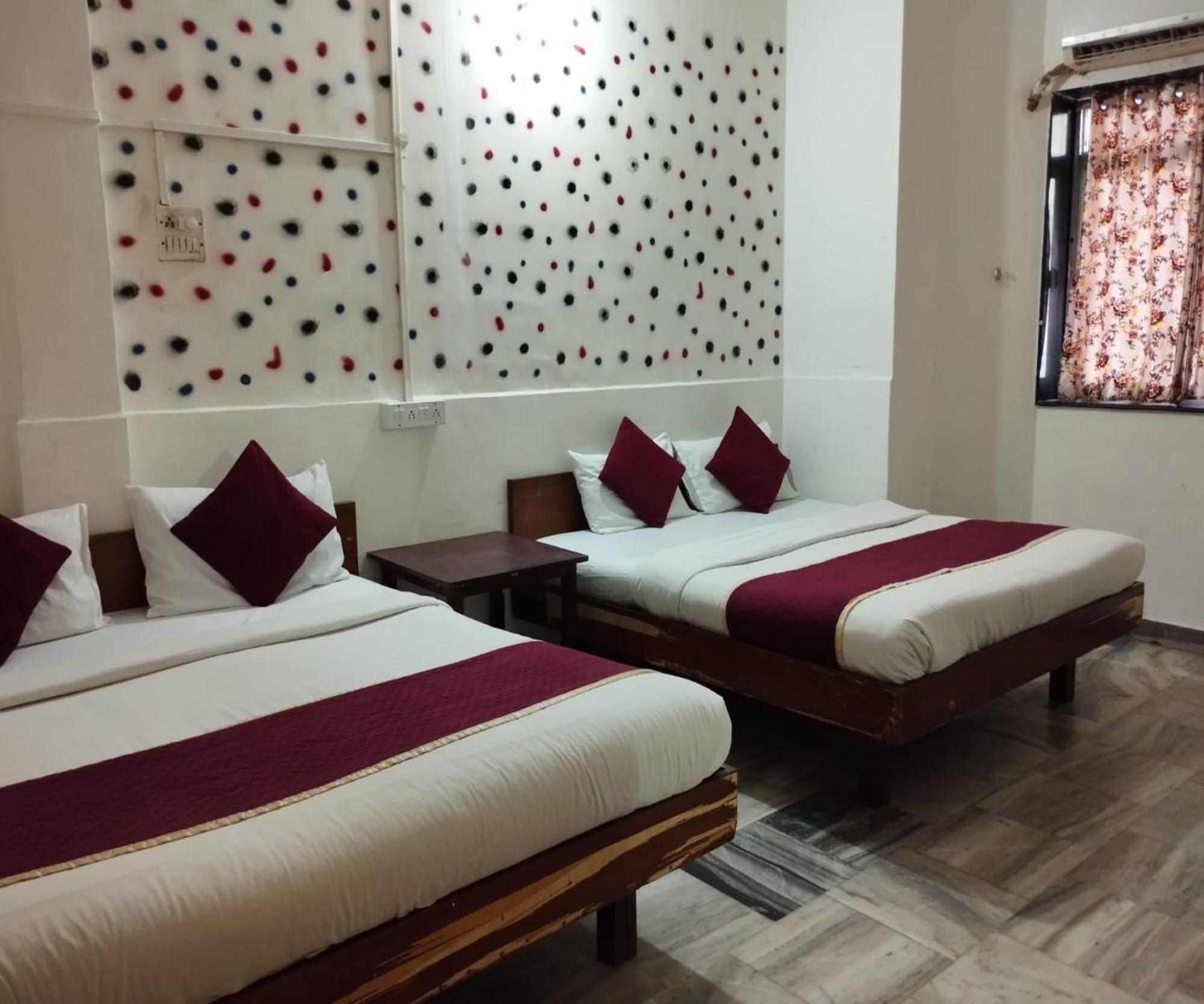 Hotel Air View Near Airport Mumbai Bagian luar foto