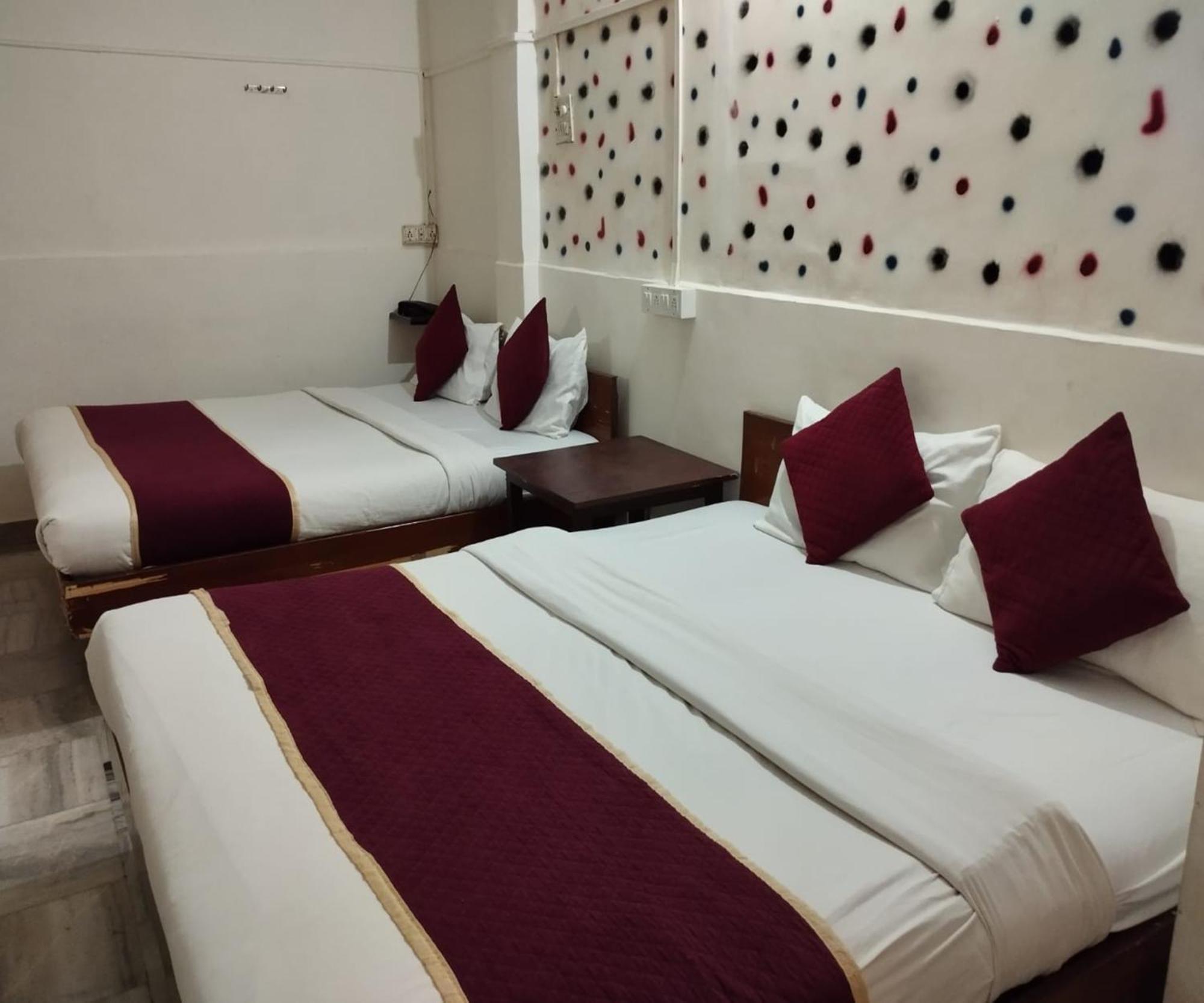 Hotel Air View Near Airport Mumbai Bagian luar foto